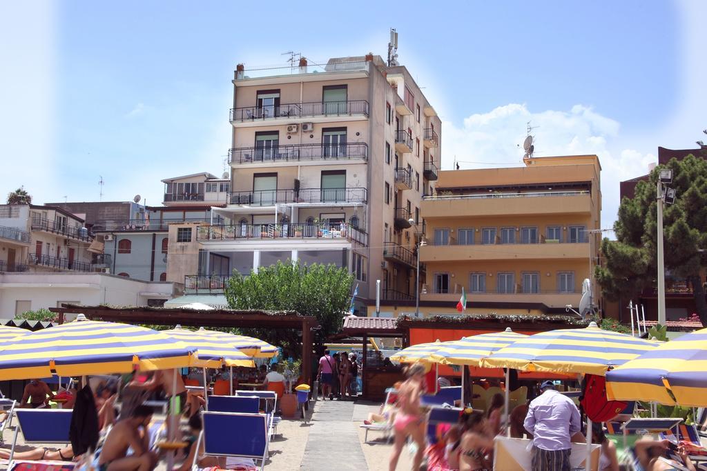 شقة Casa D'A..Mare جيارديني ناكسوس المظهر الخارجي الصورة